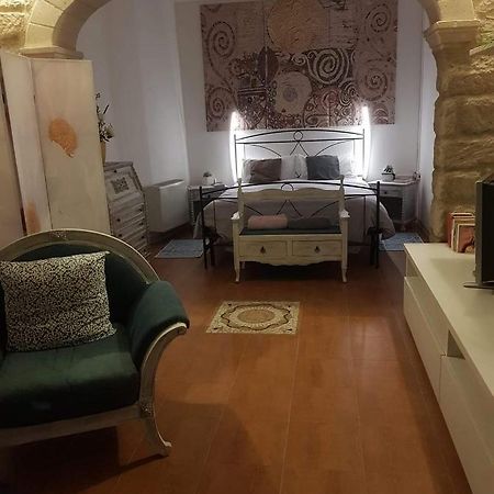 Lughera B&B Tula 외부 사진